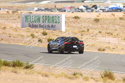 media/Oct-25-2025-West Coast Racing (Sat) [[9fdcbcd09c]]/Novice group/Turn 2/